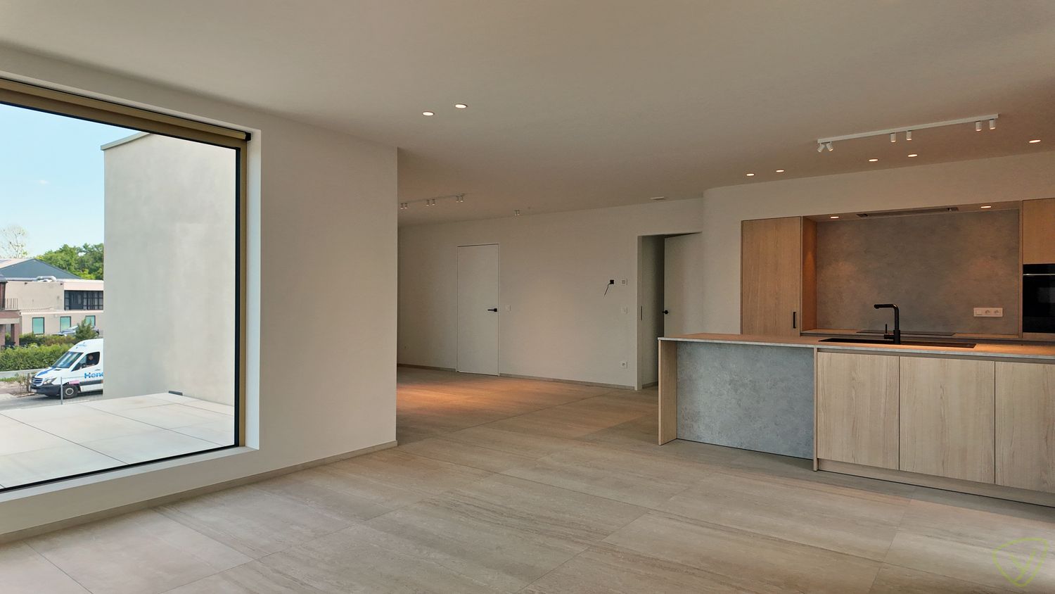 Luxueuze en energiezuinige penthouse met riant terras in de Leopoldlaan! foto 6