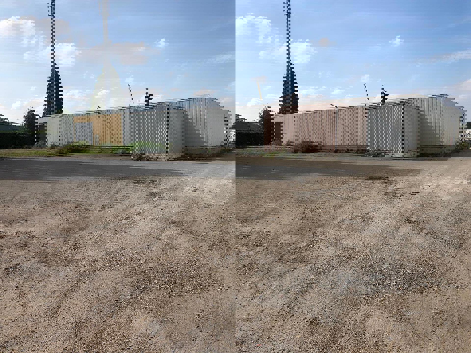 Buitenterrein +/- 8.000m² te huur foto 7