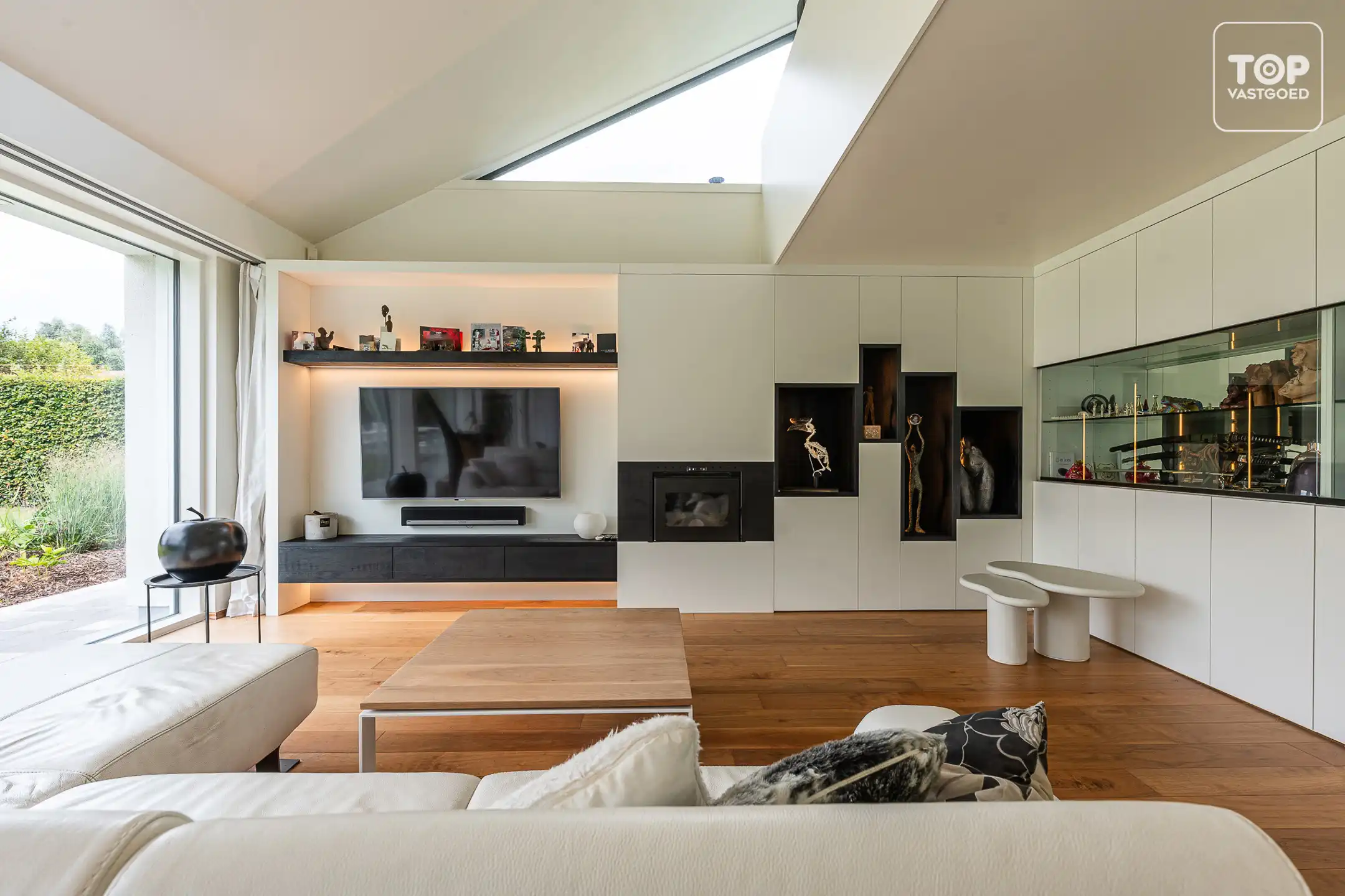 Passieve moderne villa met zwembad. foto 4