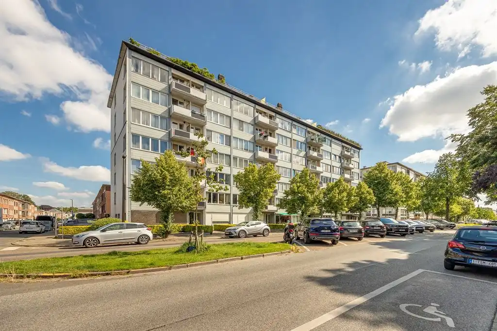 Instapklaar appartement met open zicht foto 16
