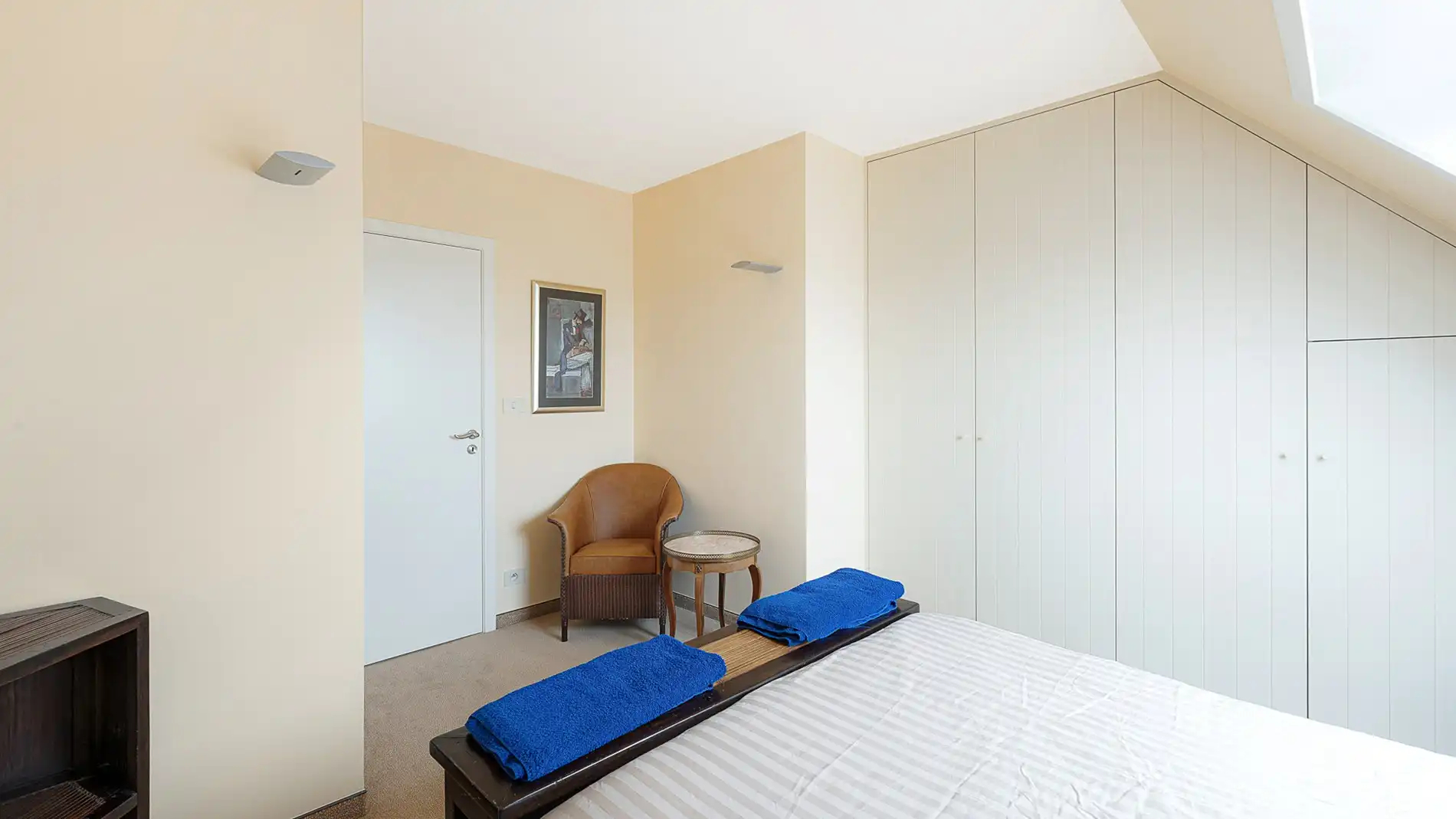 Ruim, zongericht dakappartement op toplocatie te koop foto 17