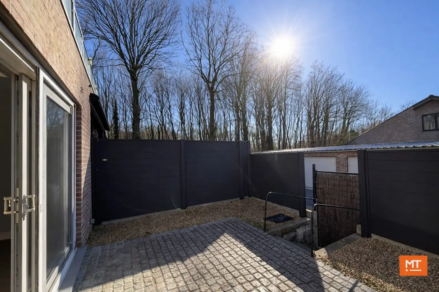 Gelijkvloers appartement met 2 slaapkamers, Zuidwestgericht terras en garage in het centrum van Zonnebeke foto 10