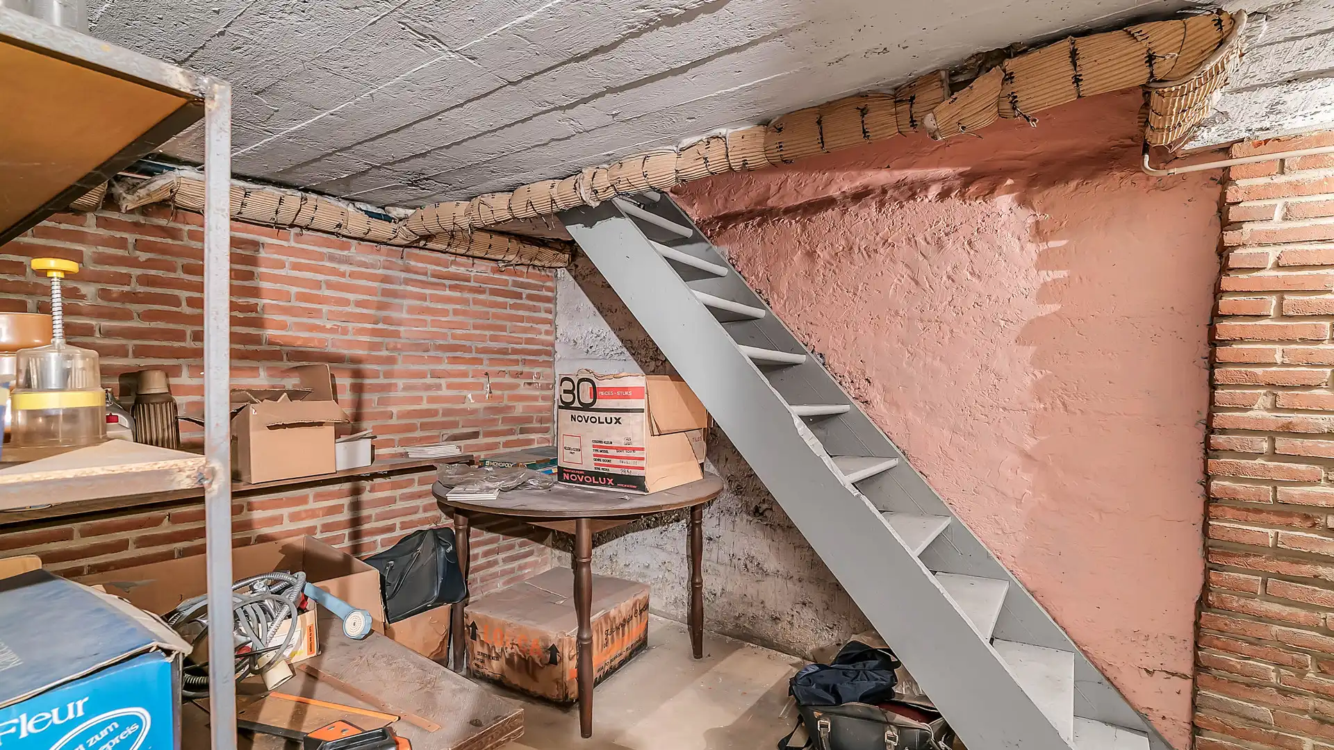 Te renoveren woning (H.O.B.) met 3 slpkrs te Genk foto 16