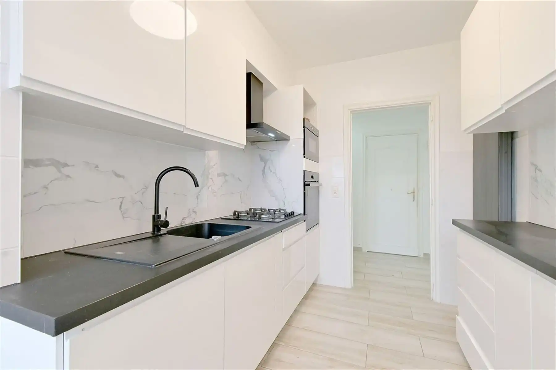 Modern 3-slaapkamerappartement te Deurne-Zuid! foto 6
