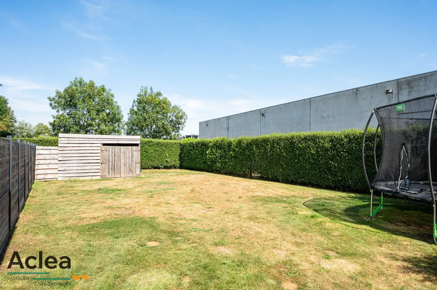 Knappe vrijstaande woning op ruim perceel foto 42