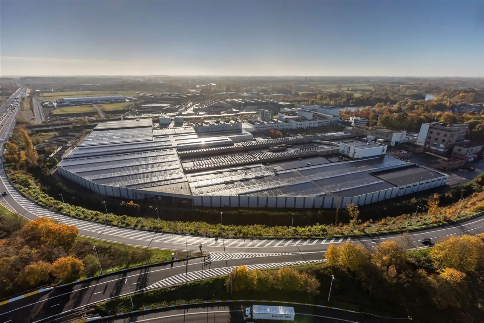 Industrie foto {{pictureIndex}}