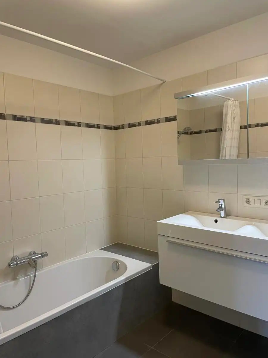 Huis te huur foto 13