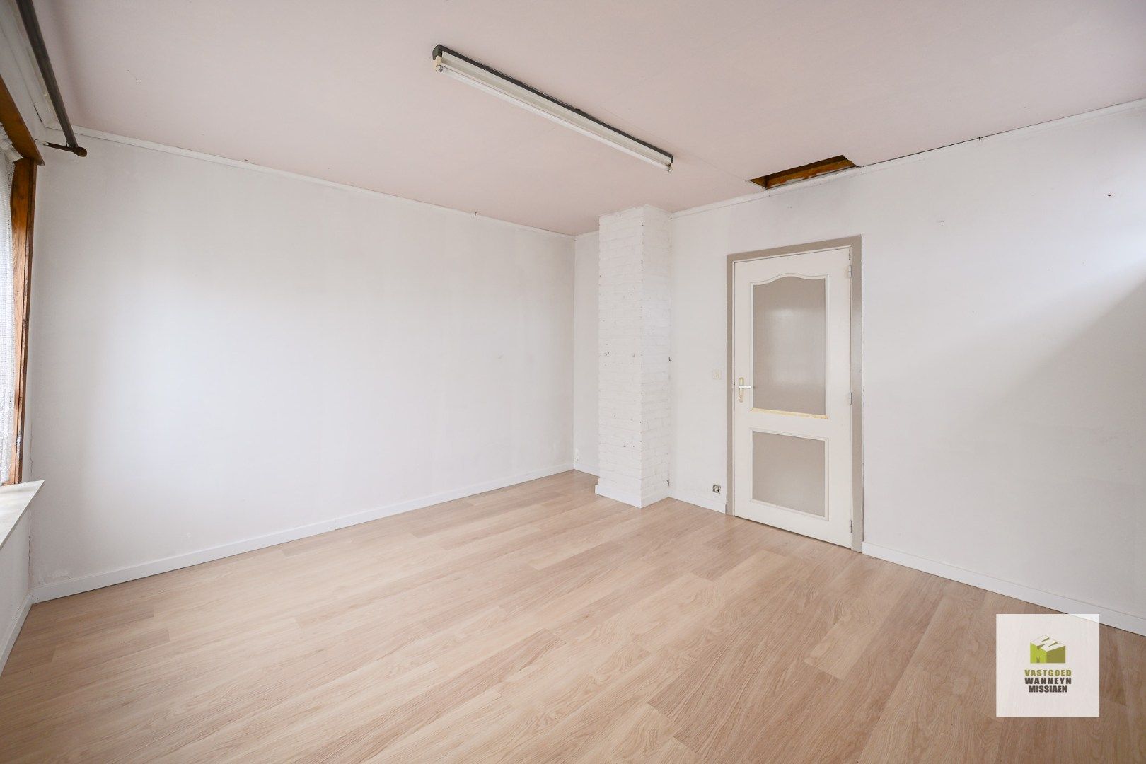 Te renoveren woning met 3 slaapkamers en zongerichte tuin op centrale ligging te Tielt foto 19