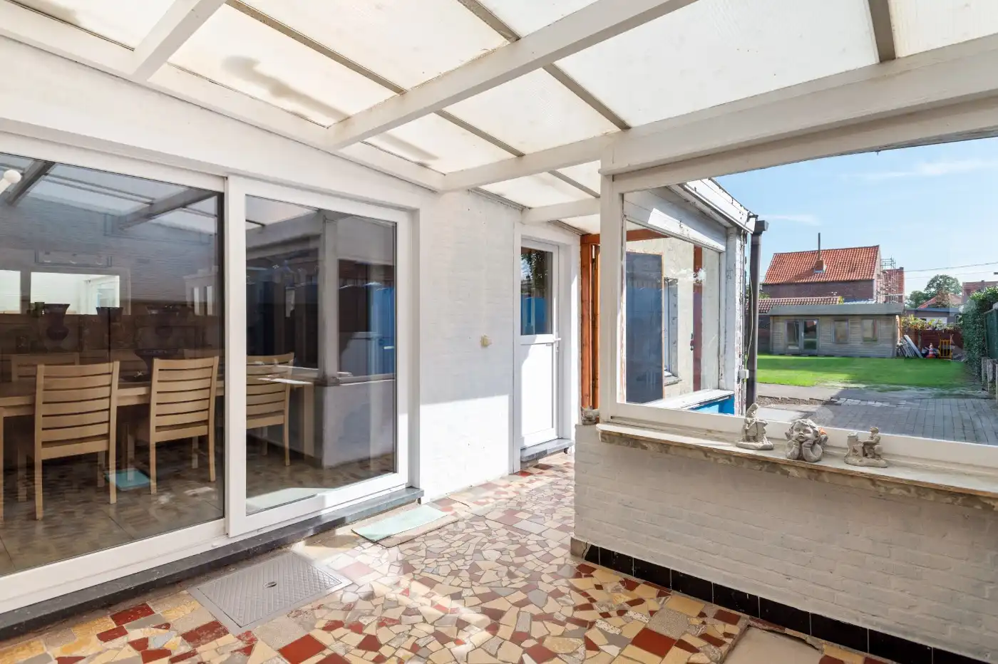 Leuk gelegen laagbouwwoning met 2 slpk. en tuin foto 11
