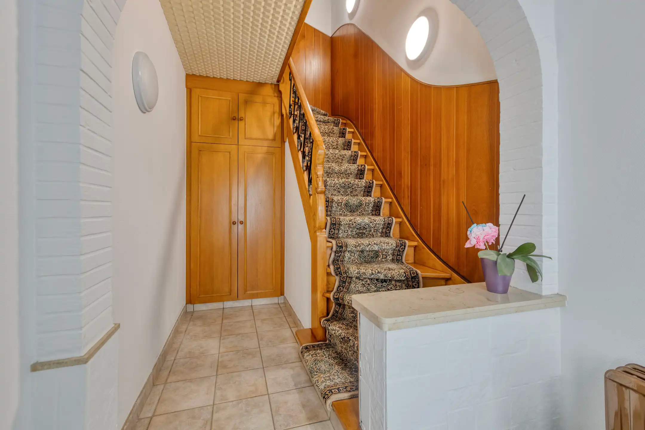 Instapklare woning met 3 slaapkamers op perceel van 15a foto 2