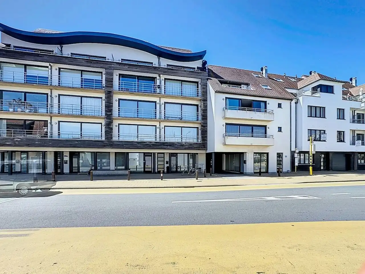 Ruim en functioneel appartement met drie slaapkamers vlakbij het Vissershuldeplein te Heist foto 23