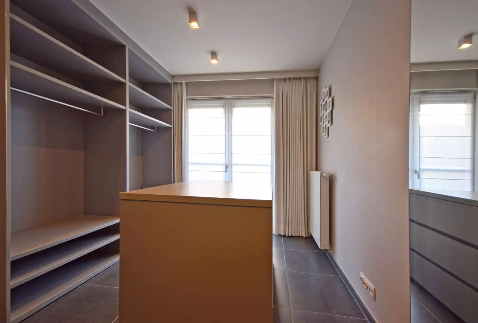 RESIDENTIEEL APPARTEMENT foto 19