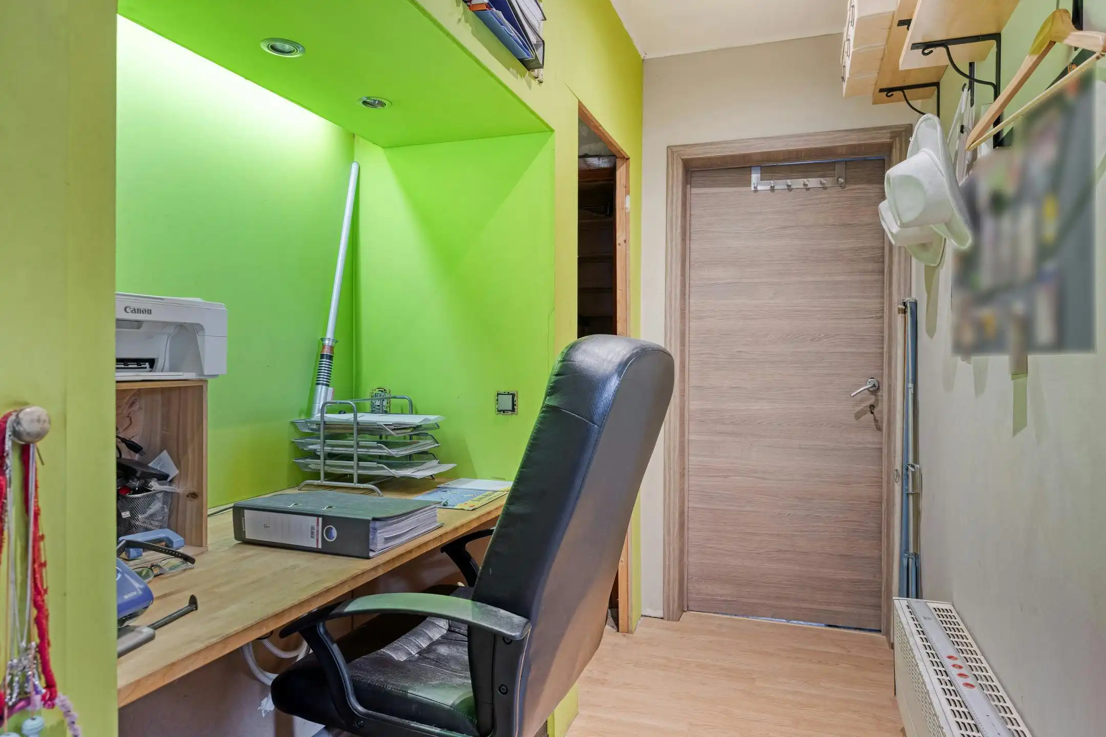 Ruim halfopen huis met 3 slaapkamers te koop in Eeklo foto 9