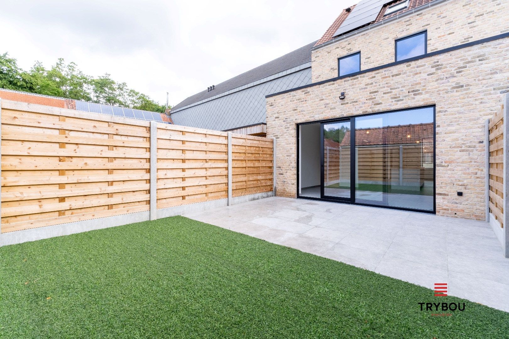 Instapklare gezinswoning in hartje Merkem met 4 slaapkamers en zonnige tuin foto 14