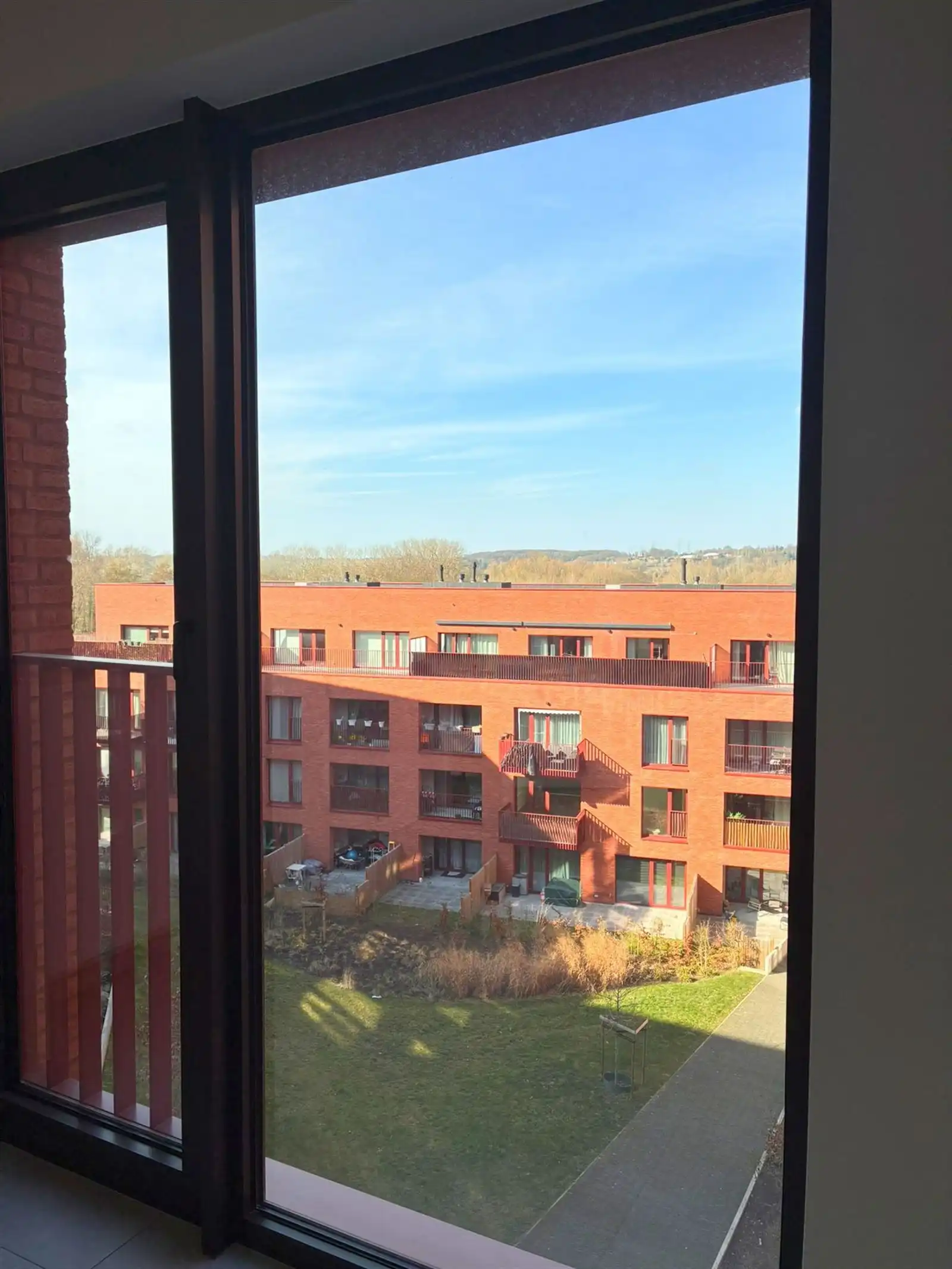 Appartement 2 slaapkamer met terras, berging en parkeerplaats foto 10