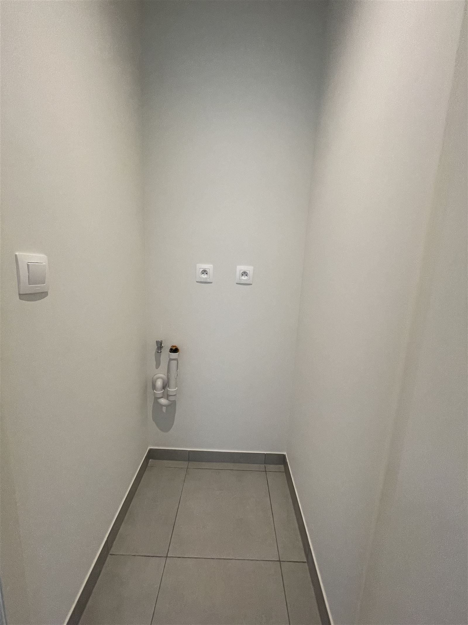 Appartement 2 slaapkamer met terras, berging en parkeerplaats foto 10