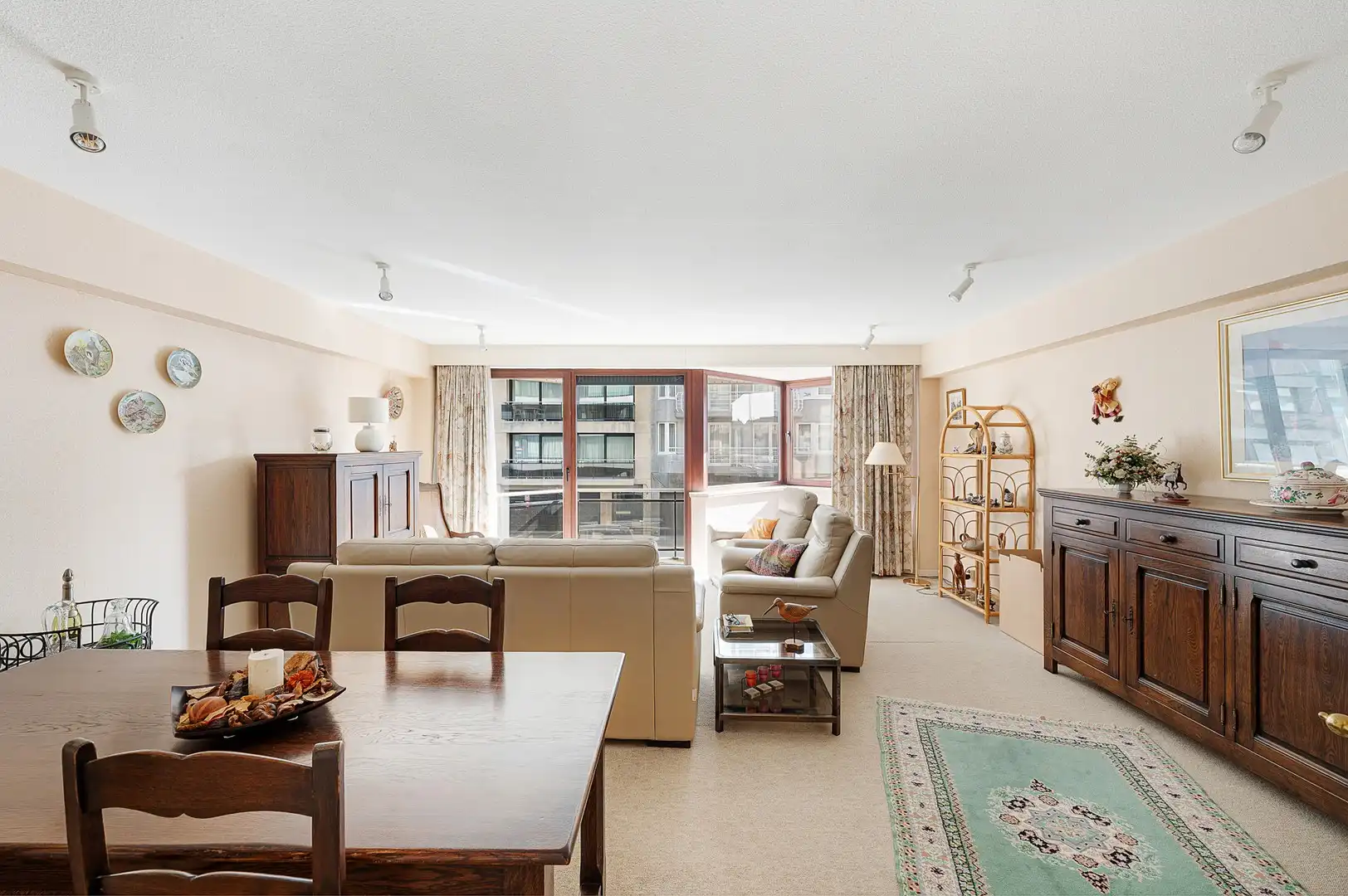 Goed gelegen appartement met zijdelings zeezicht. foto 5