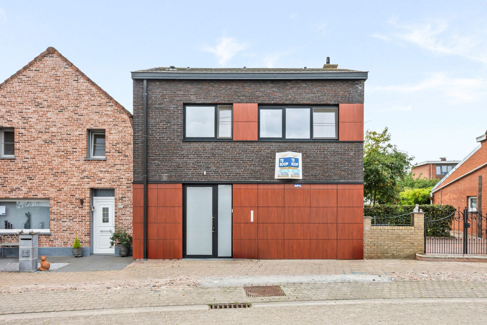 Instapklare, energiezuinige woning (2017) met zuidgerichte tuin en garage – centrum Ieper foto 21