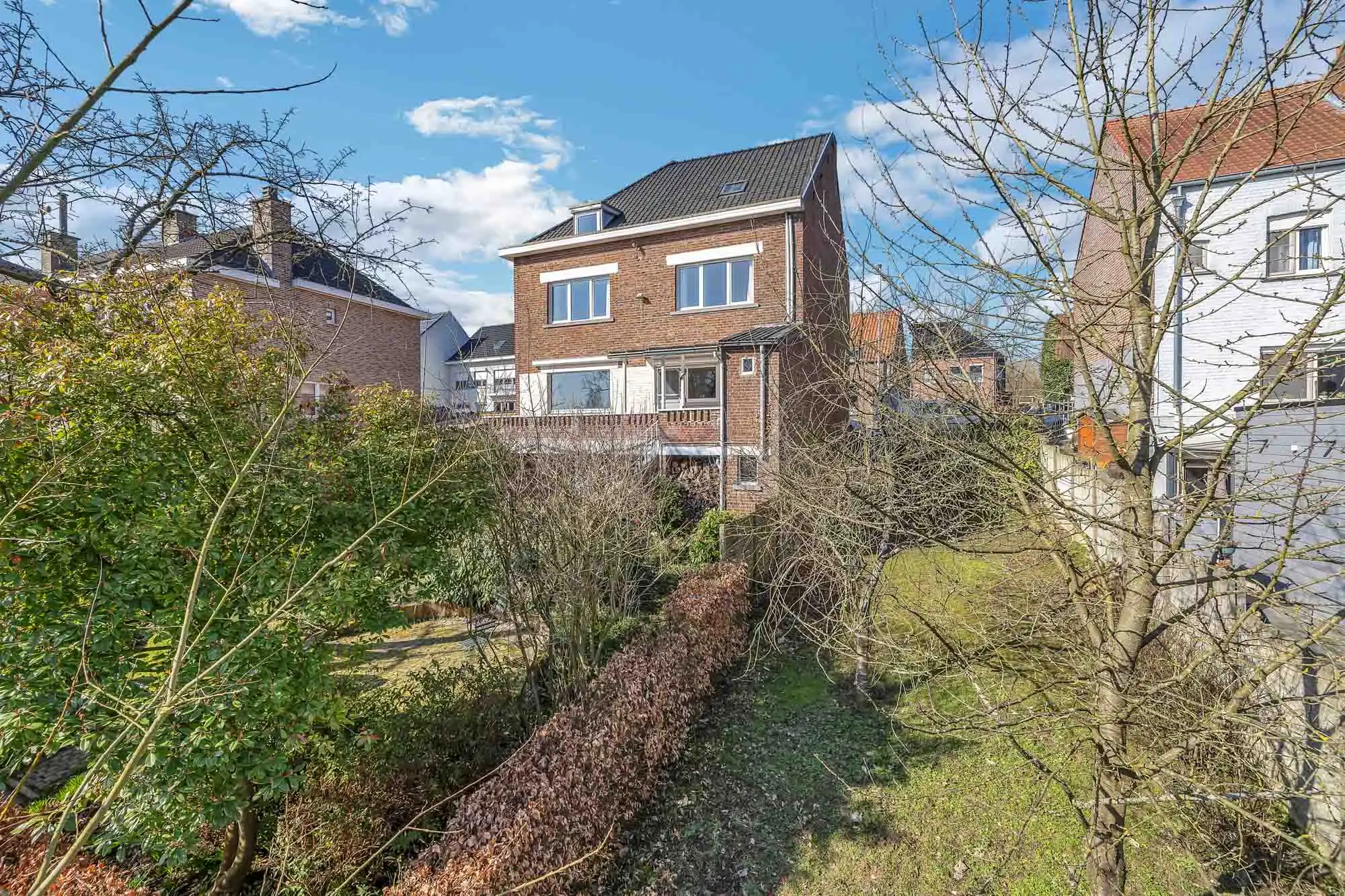 Bouwgrond op landelijke locatie foto 3