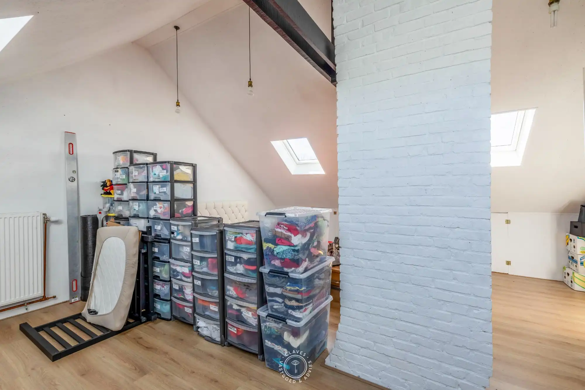 Toffe woning met vier slaapkamers en een prachtig uitzicht foto 17