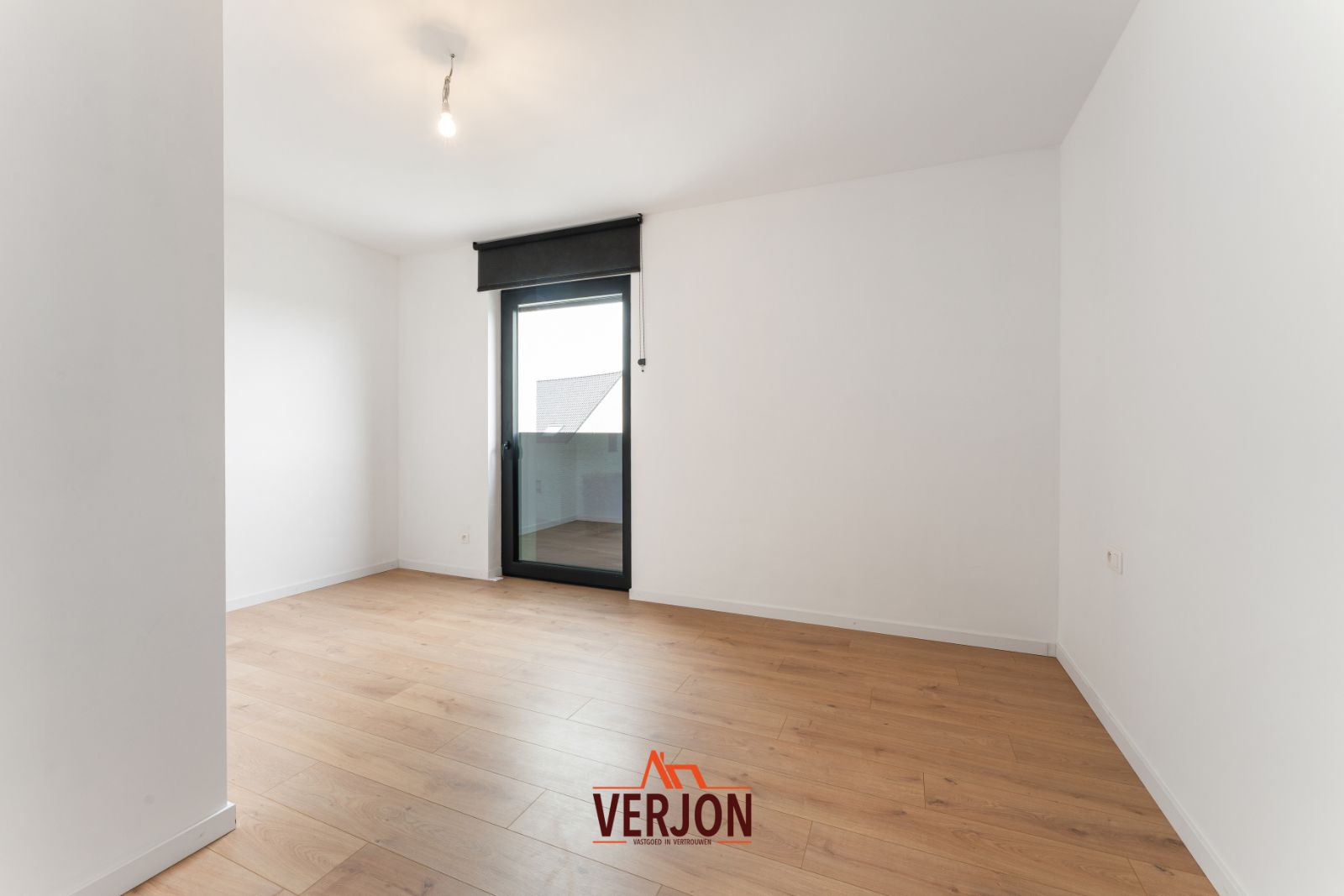 Prachtige woning met 4 slaapkamers, carport en zonnepanelen nabij centrum Ingelmunster foto 12