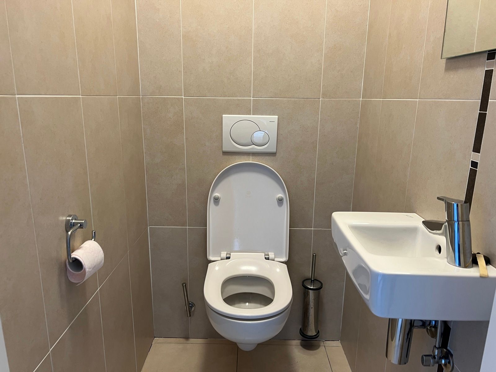 INSTAPKLAAR TWEESLAAPKAMER-APPARTEMENT TE HUUR CENTRUM ASSE foto 17
