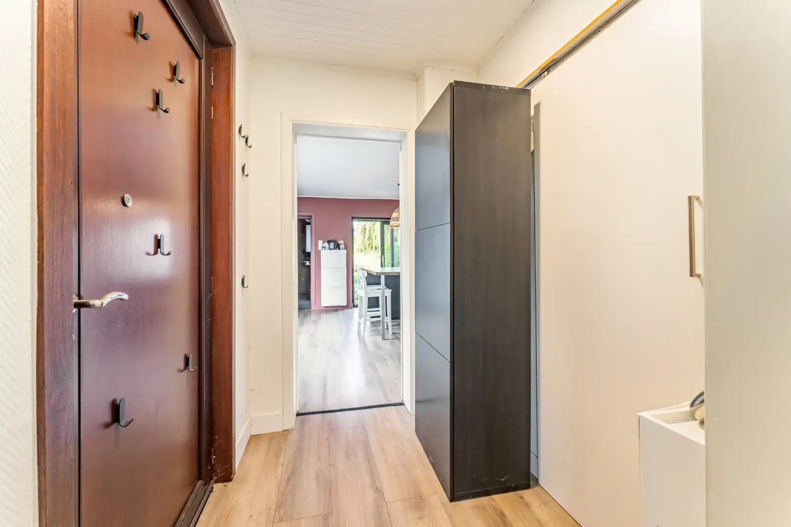 Charmante ruime woning met aangename tuinzone foto 7
