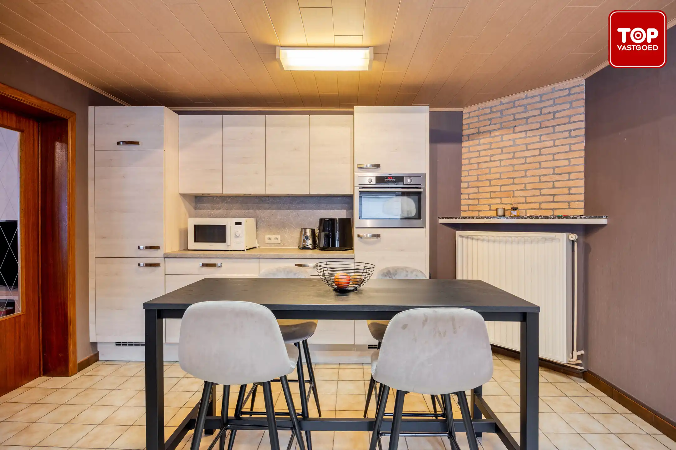 Instapklare woning met 3 slaapkamers en garage.  foto 10