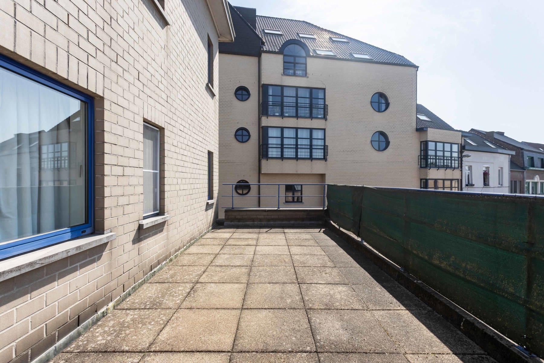 Ruim lichtrijk, 2 slpkamer-appartement met terras  foto 15