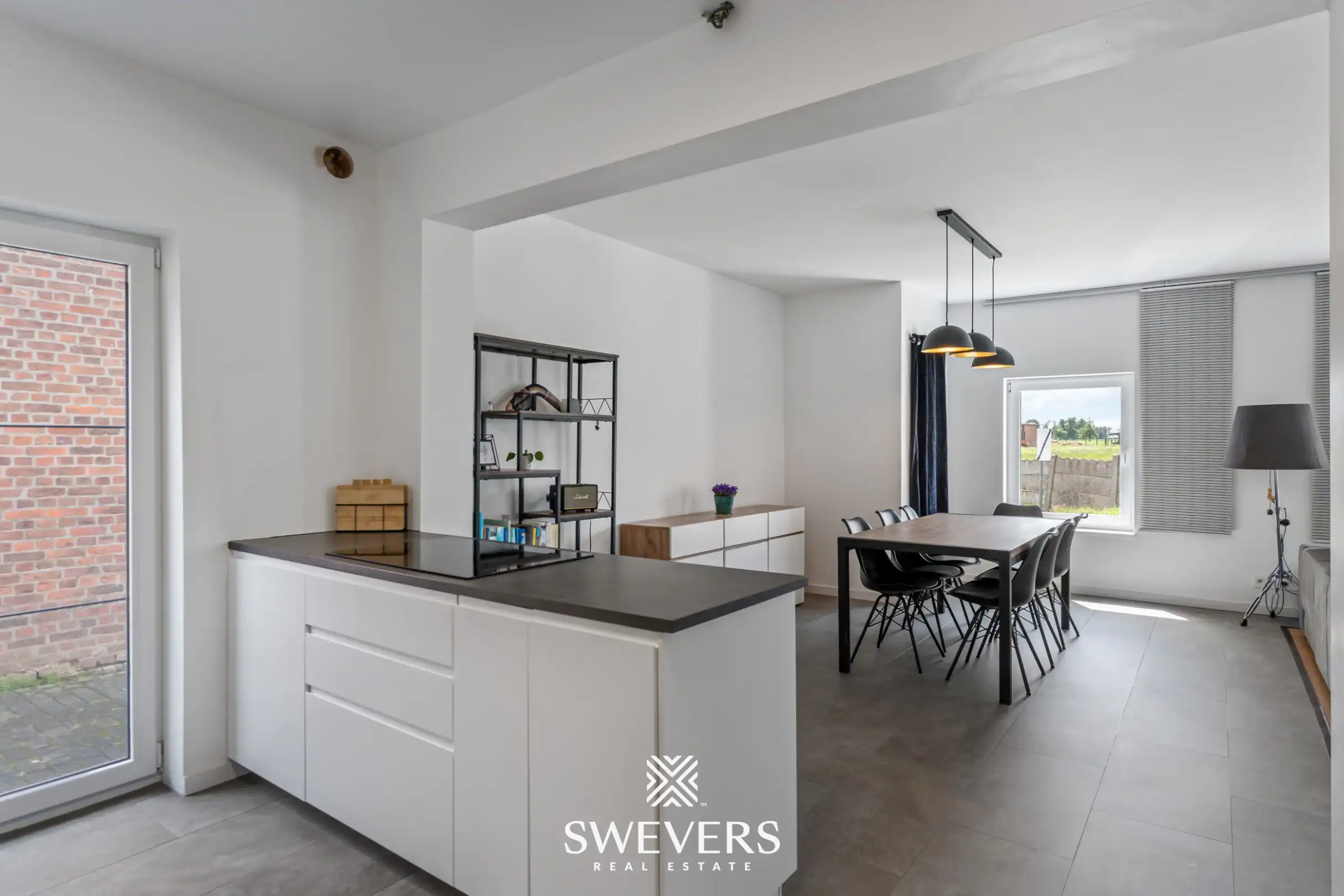Ruime gezinswoning met 4 slaapkamers en EPC B foto 11