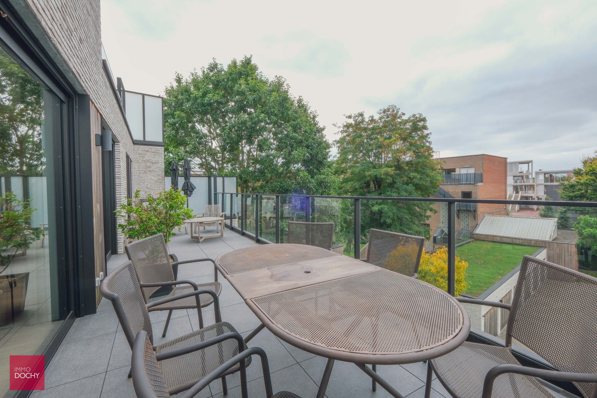 Prachtig afgewerkt appartement met ruim zonneterras centrum Waregem foto 19