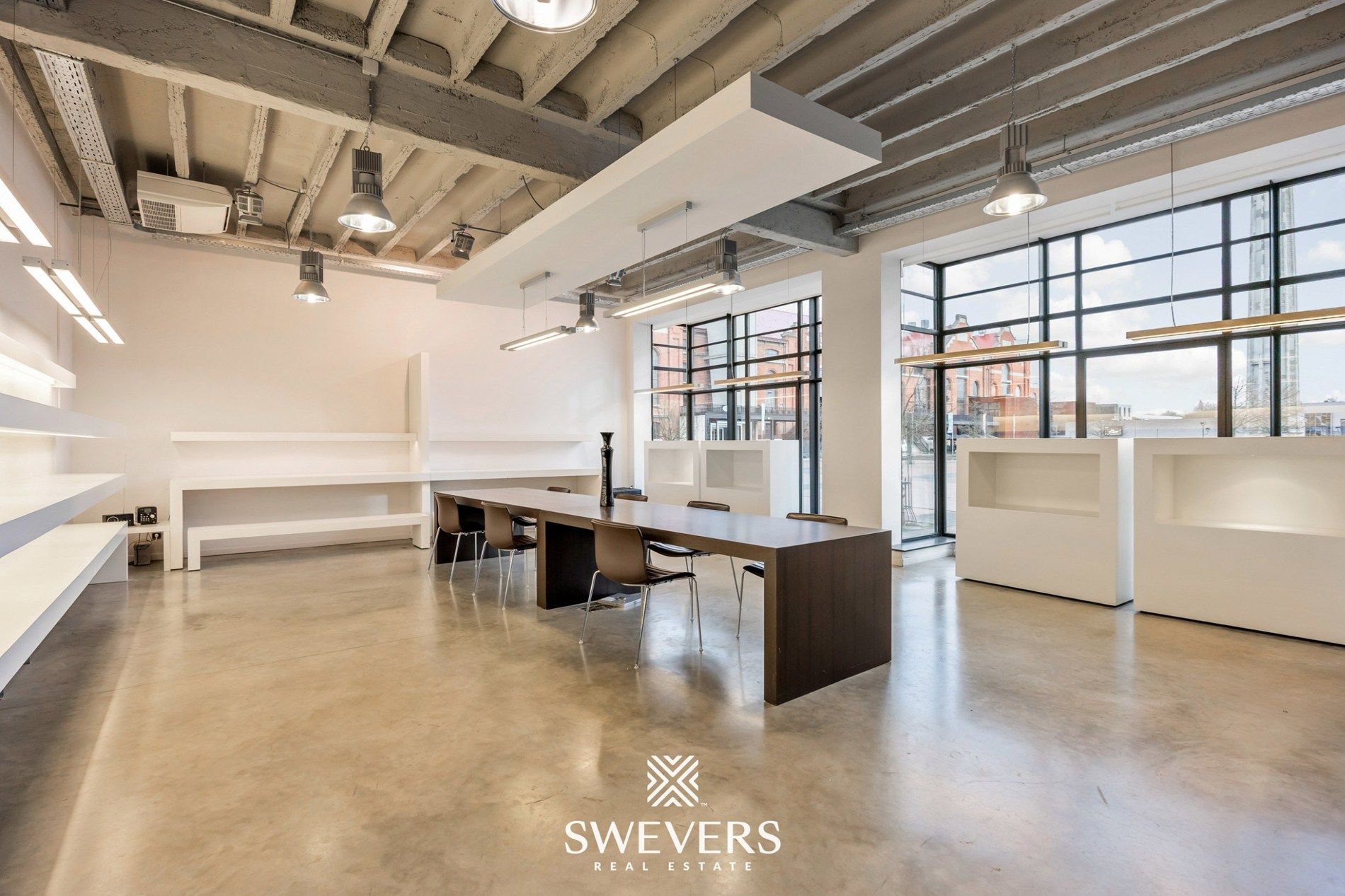 Exclusief handelspand met uitstraling, licht en rendement foto 11