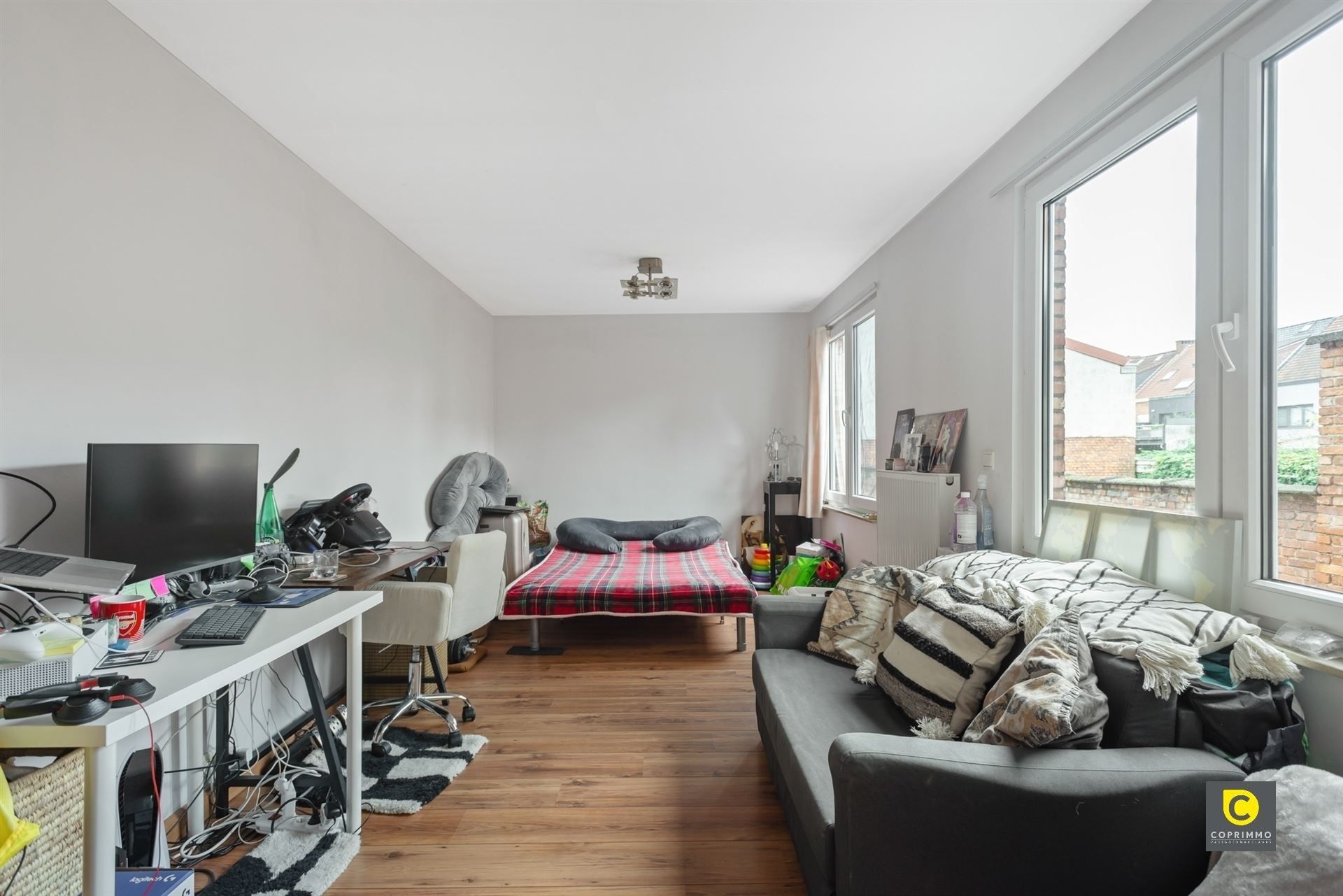 Unieke woning met 450 m² magazijn & showroom foto 17