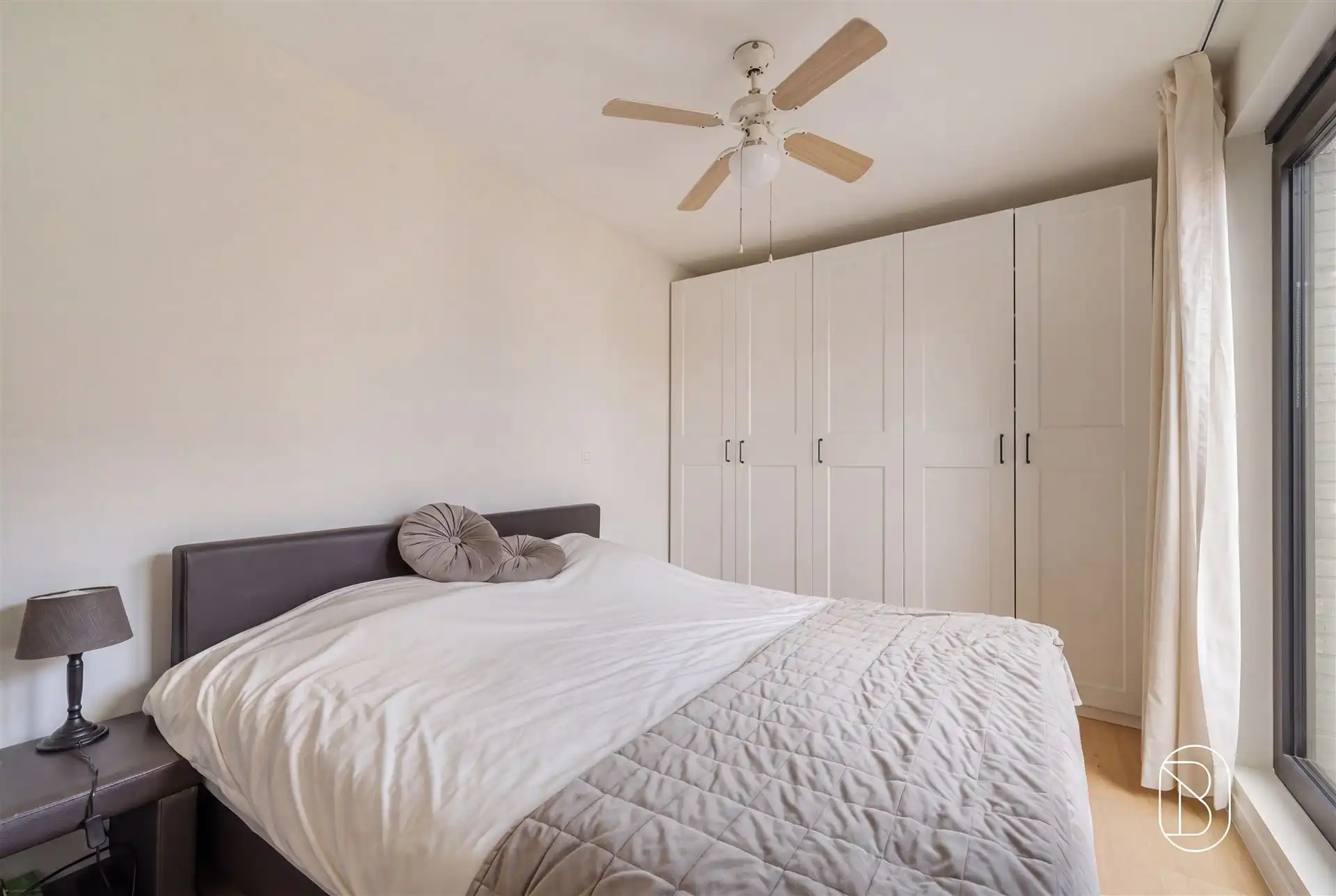 Prachtige penthouse met 3 slk op toplocatie in Harelbeke foto 16