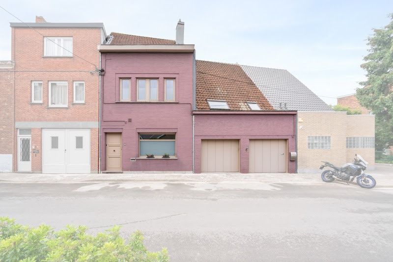 ()=>{if(producerUpdateValueVersion(node),producerAccessed(node),node.value===ERRORED)throw node.error;return node.value} Kolegemstraat 164 - 9000 Gent