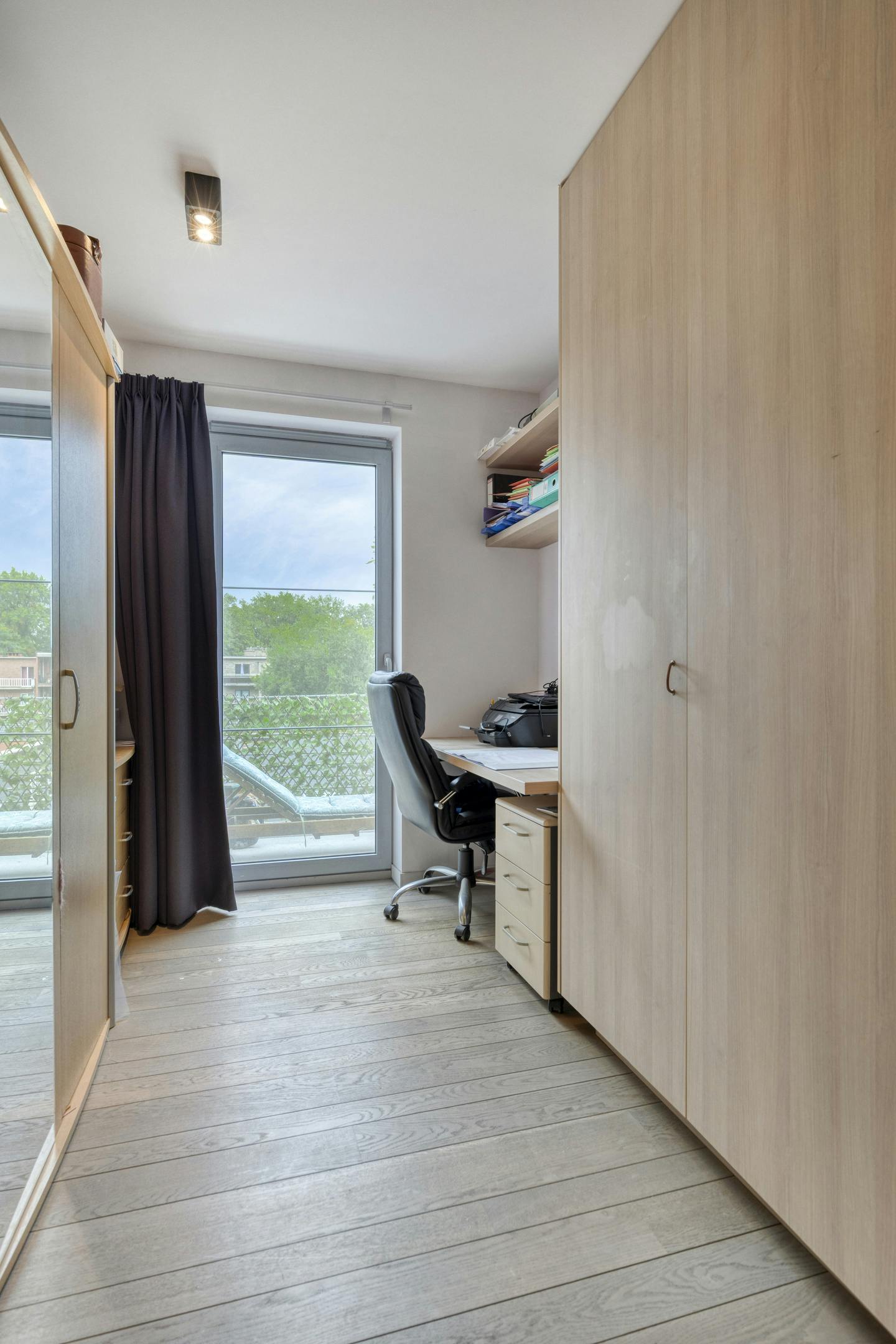 Ruim appartement met 2 slpk en garage te koop in Brasschaat foto 15