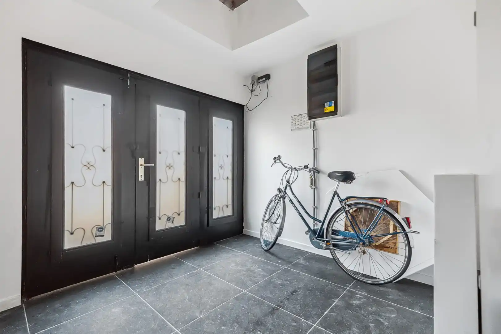 Recent gerenoveerde woning nabij centrum Brugge met 3 slaapkamers en zonnig terras! foto 19