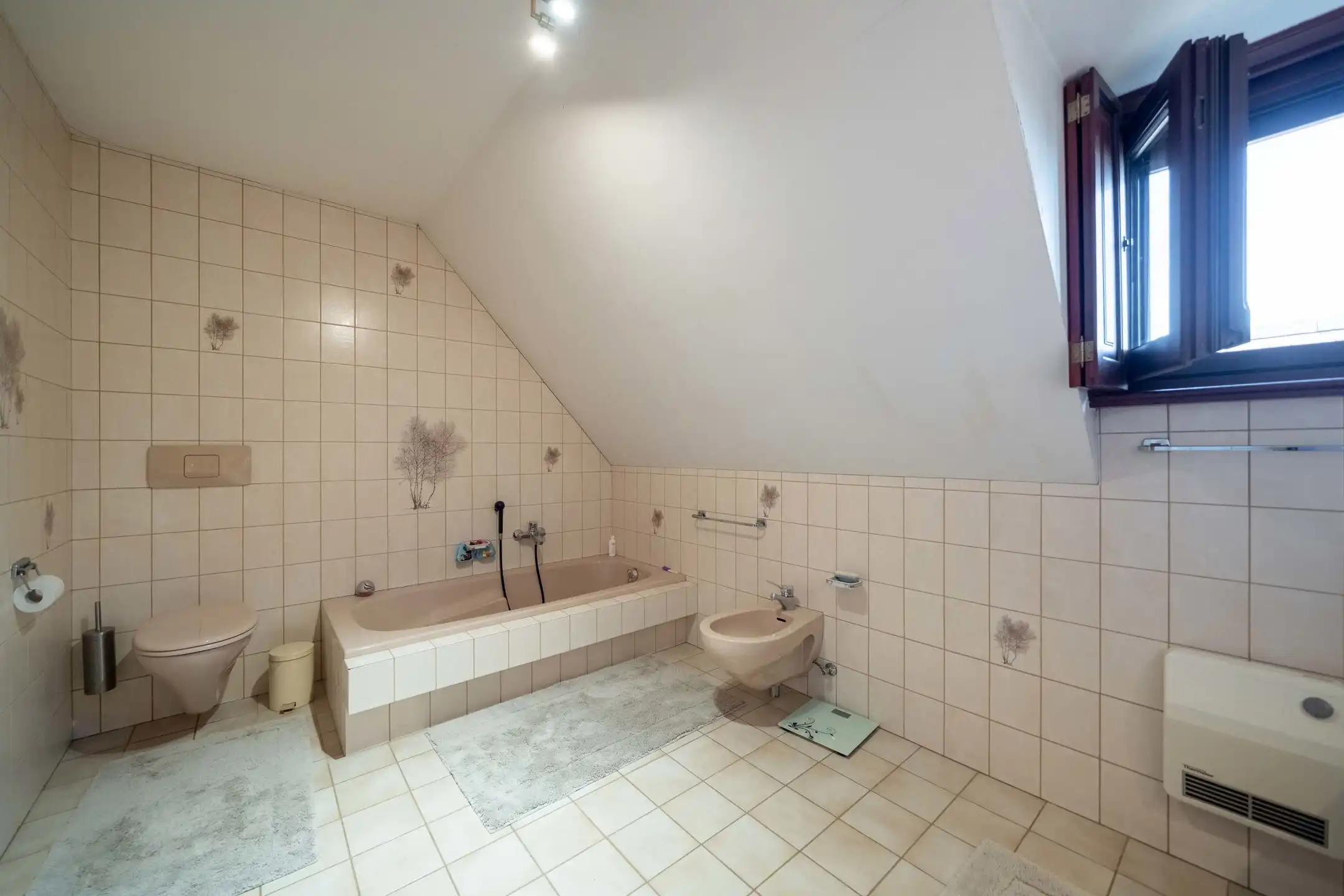 Landhuis op 19 are 39 ca foto 17