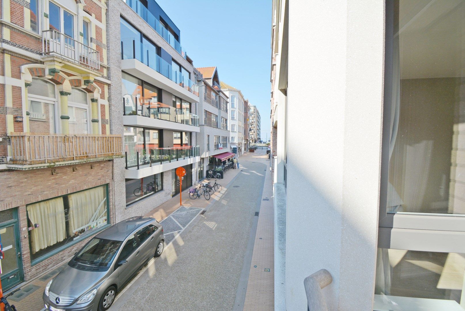 Recent en centraal  en zonnig gelegen appartement vlakbij de Bolle in Heist foto 10