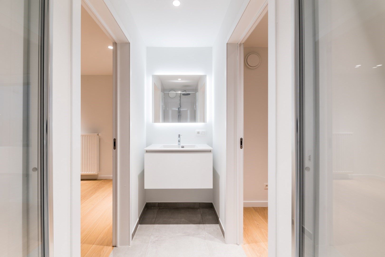 Luxueus appartement met een perfecte afwerkingsgraad foto 16
