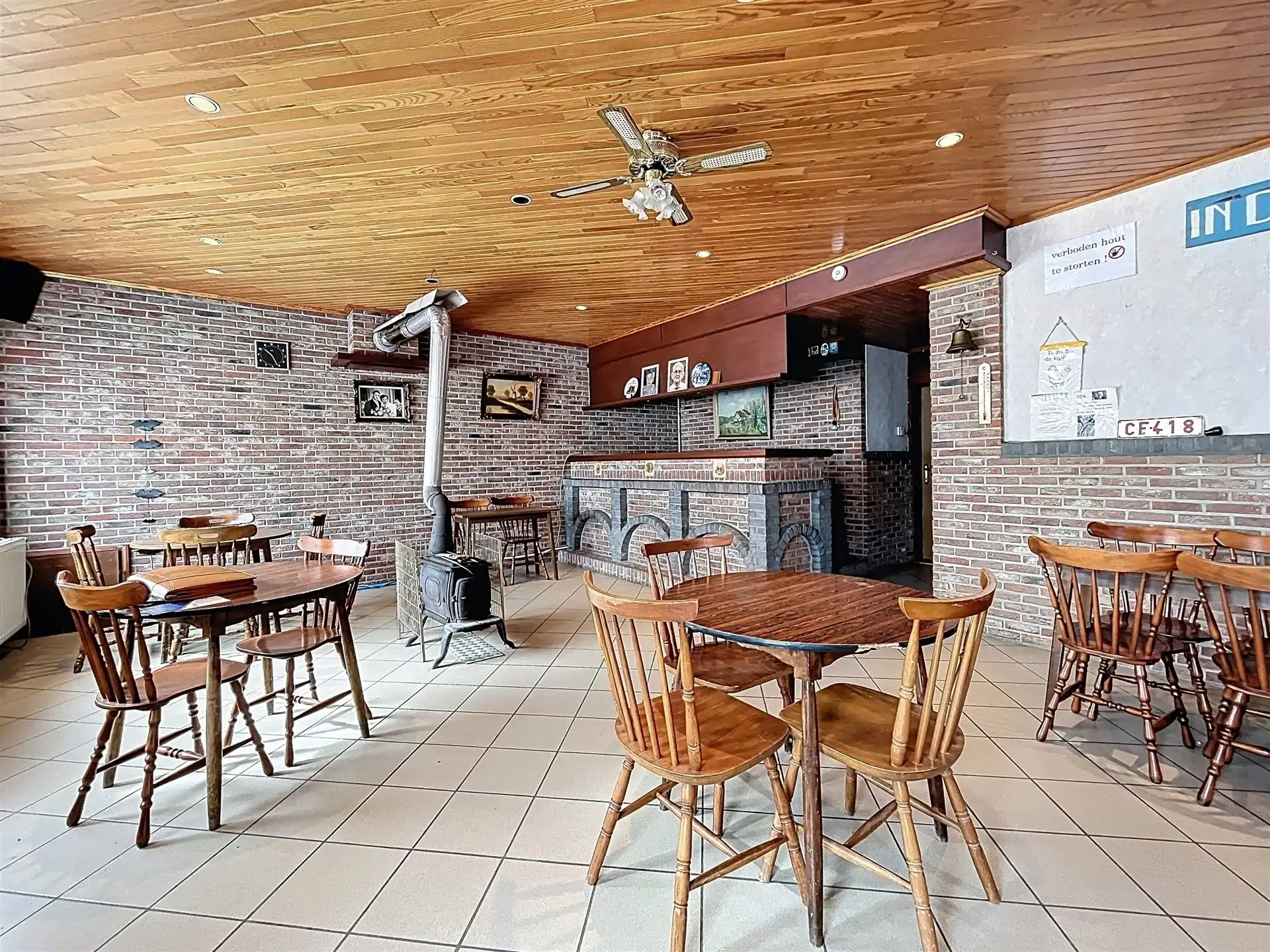 Half open bebouwing op perceel van 320m² foto 4