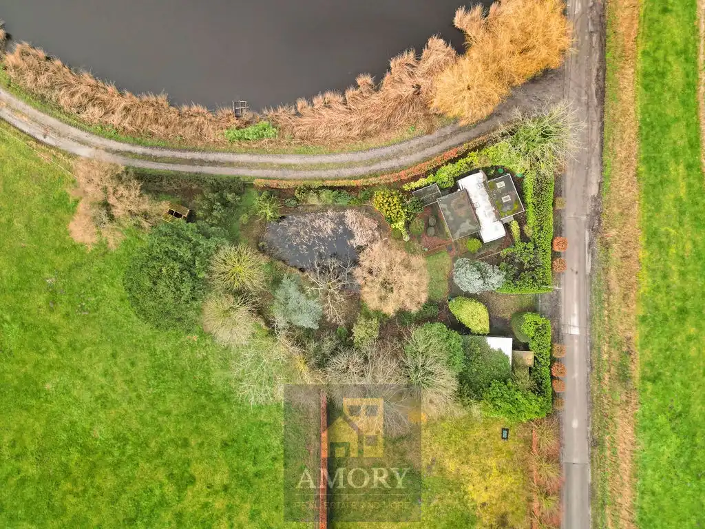 Uniek gelegen recreatief perceel in de Polders – aan het water foto 2