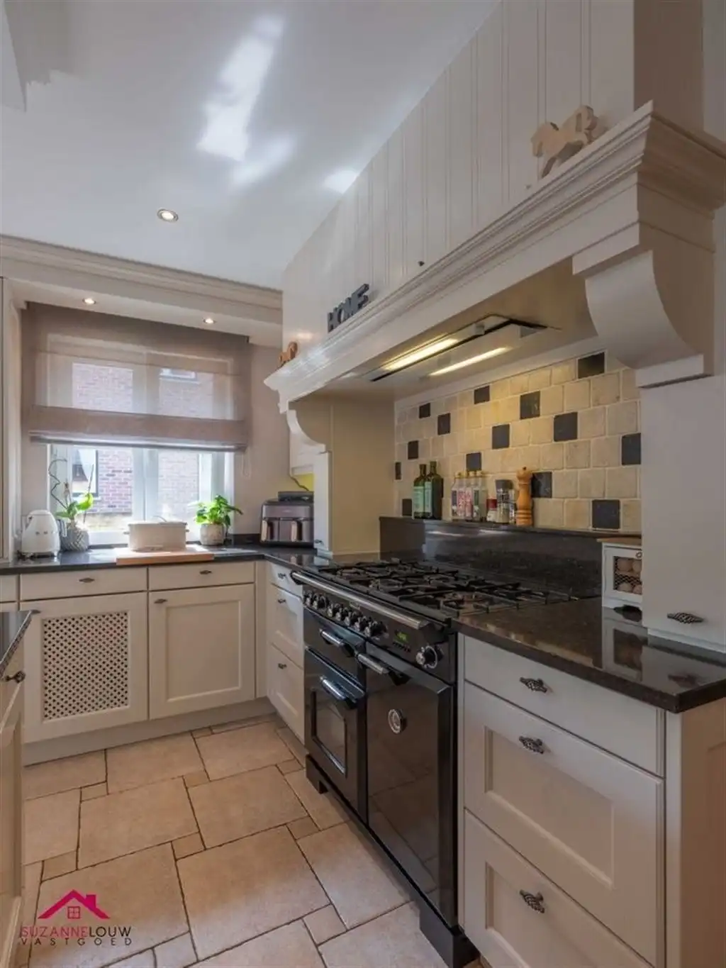 Hoogwaardig afgewerkte, landelijke villawoning foto 17