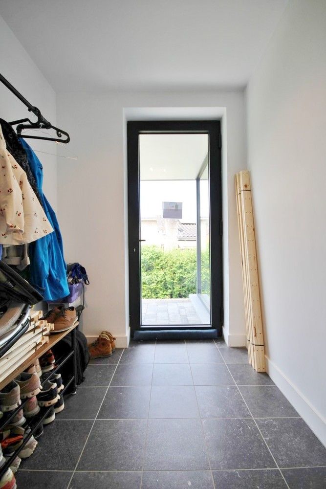Moderne woning met 3 slaapkamers en tuin in het rustige Landen foto 7