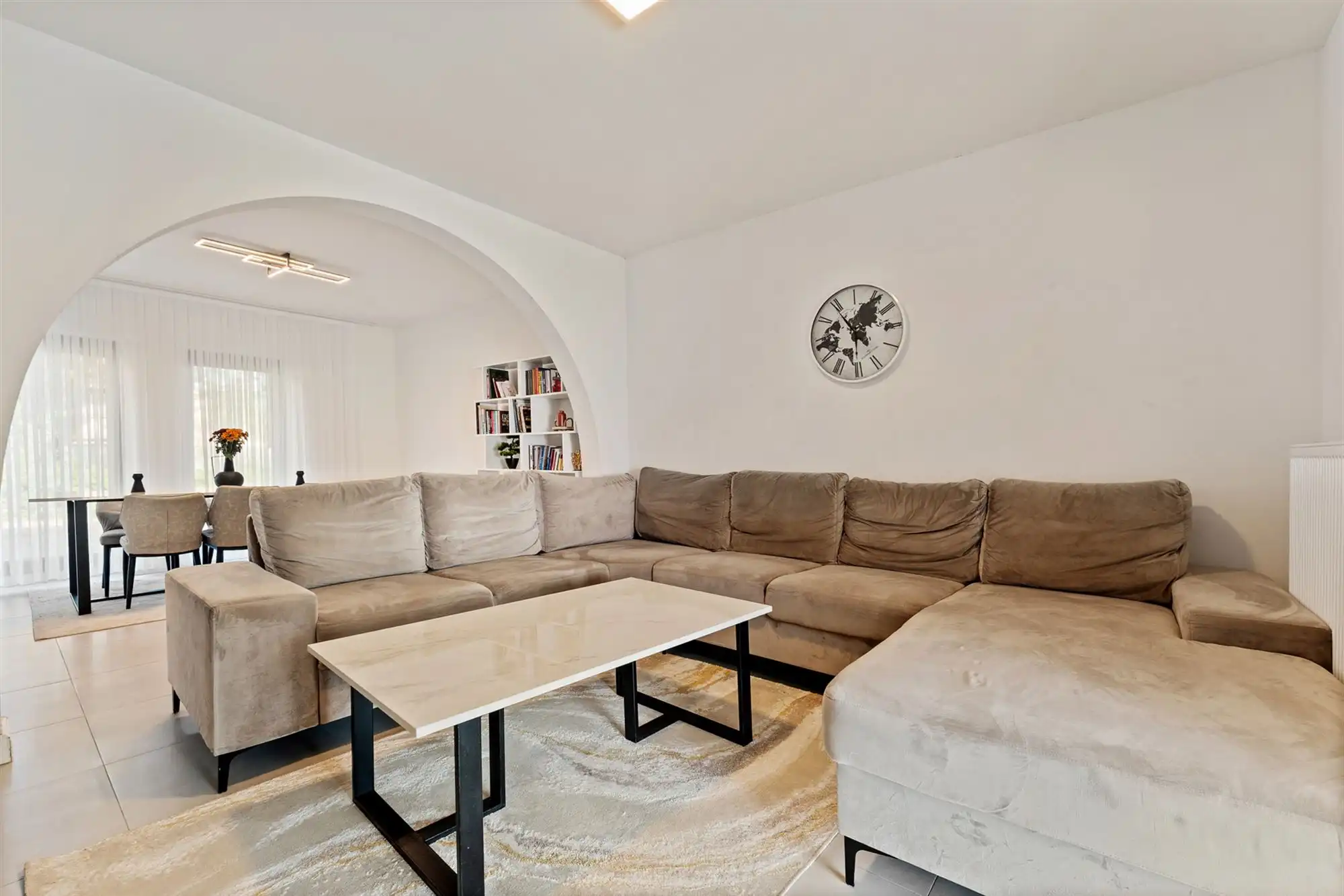 KNAPPE WONING (198M²) MET 3 SLAAPKAMERS + RUIME ZOLDER TE BEVERLO foto 2