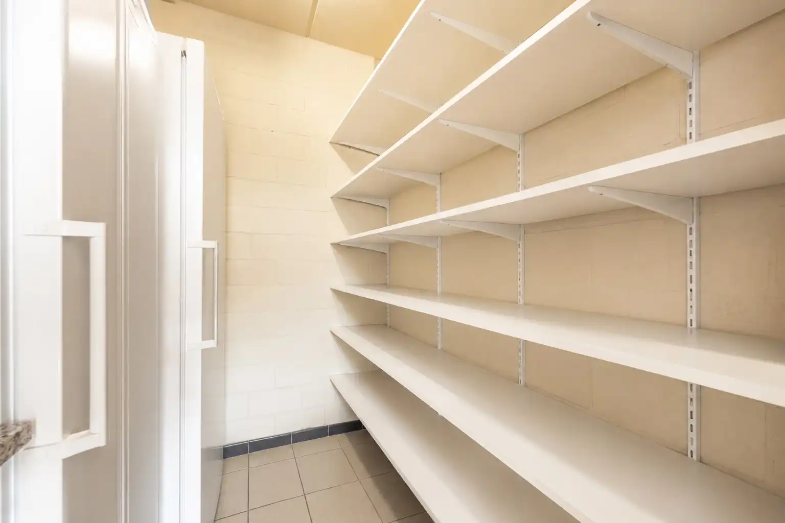 RUIME INSTAPKLARE VILLA MET LANDELIJK ZICHT TE KOOLSKAMP foto 9