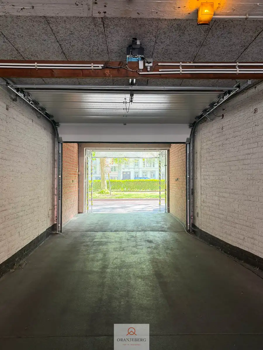 Garagebox Coupure Links, Gent foto 5