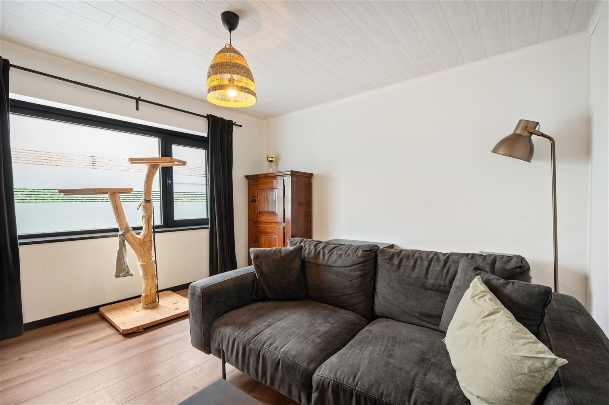 Grondig gerenoveerde, energiezuinige laagbouw te Putte foto 11