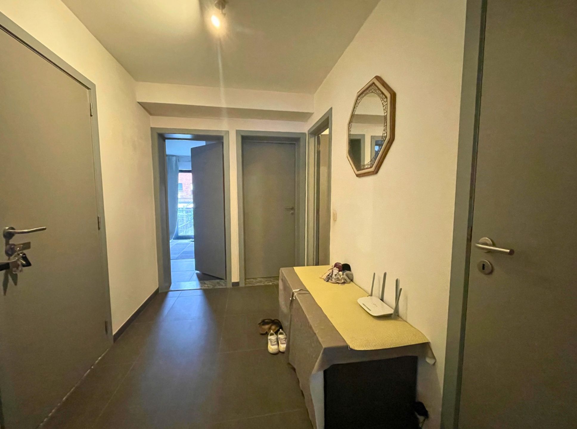 Appartementsgebouw op uitstekende locatie foto 13