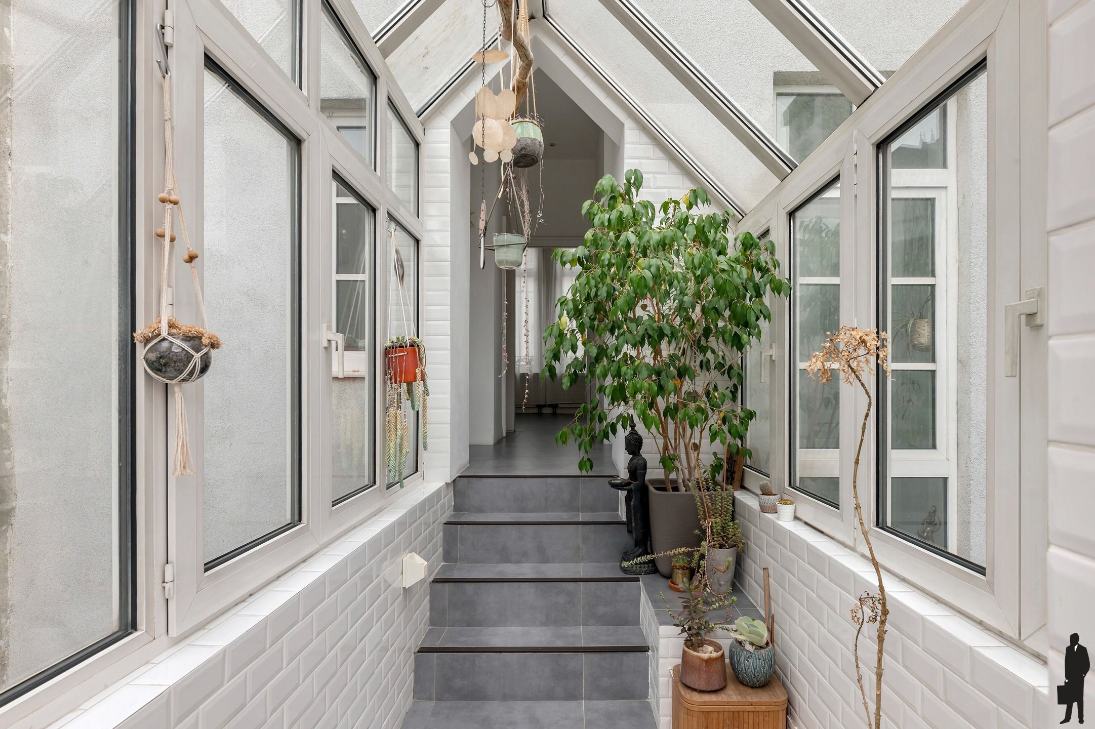 Unieke stadswoning met lift & terras in hartje Antwerpen foto 31